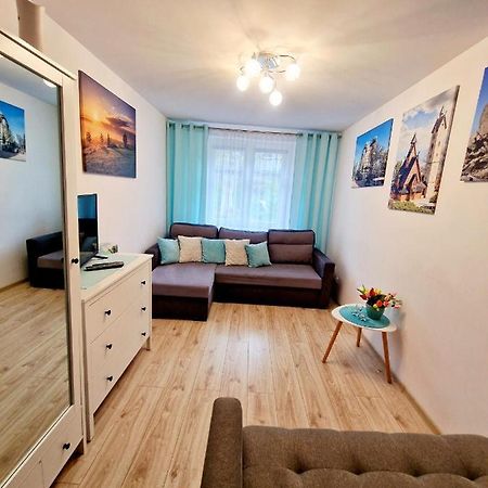 Room4U Mieszkania W Centrum Sklářská Poruba Exteriér fotografie